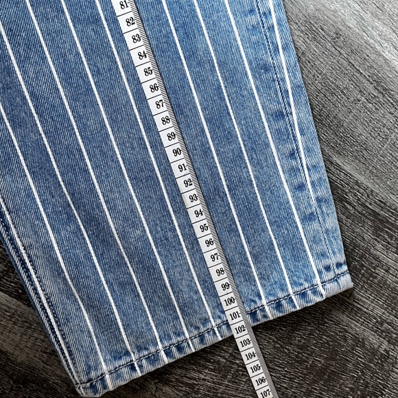 Striped Blue Jeans - Picture 5 of 7